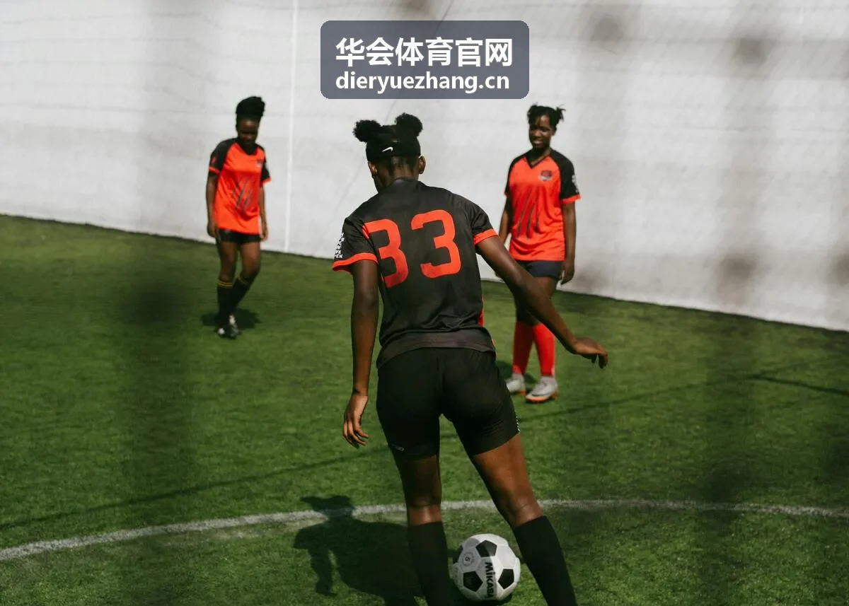 华会体育官网比赛计时与裁判记录